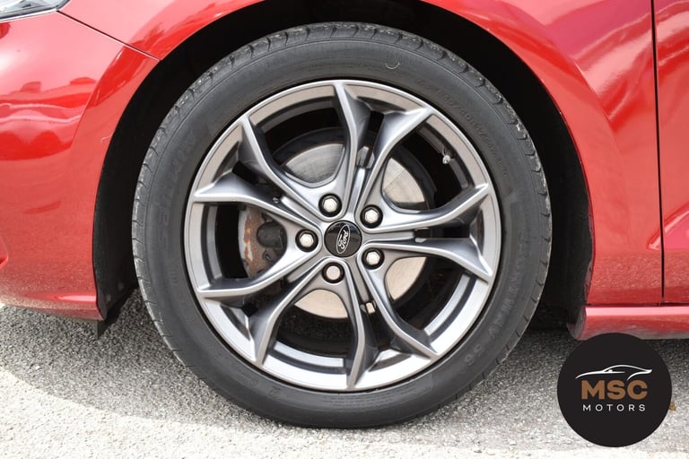 2018 Ford Focus 1.0T EcoBoost ST-Line Hatchback 5dr Petrol Manual Euro 6 (s/s) (125 ps) Hatchback...