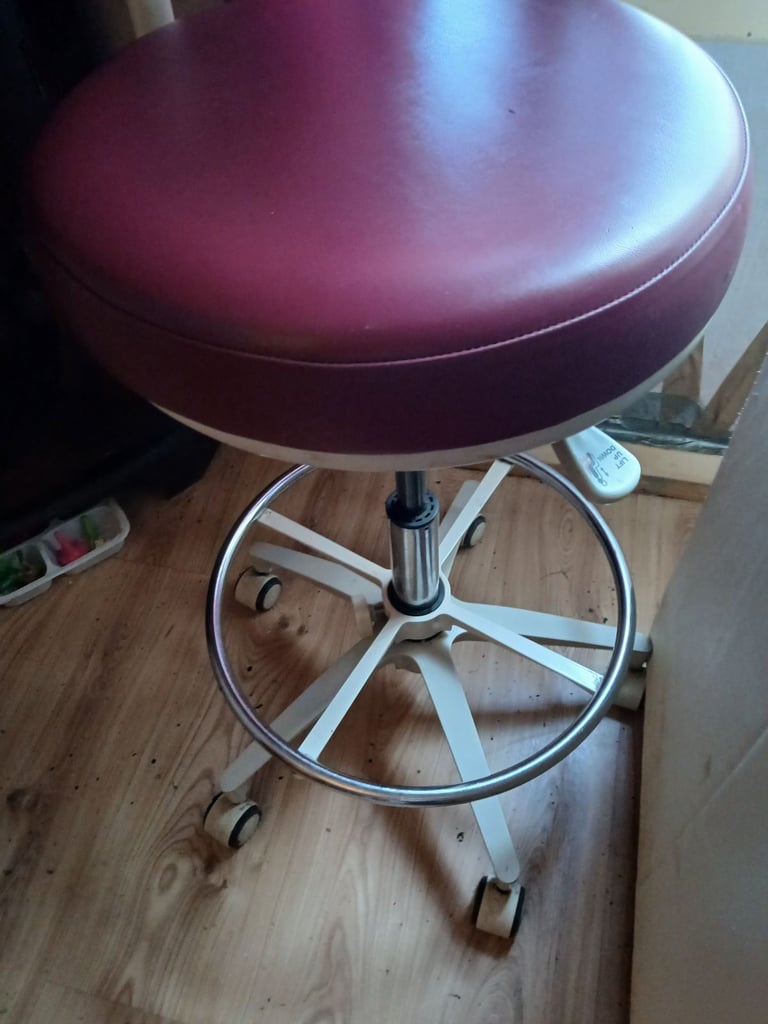 image for STOOL/CHAIR FROM MURRAYS SPECIALIST LUMBER SUPPORT £29