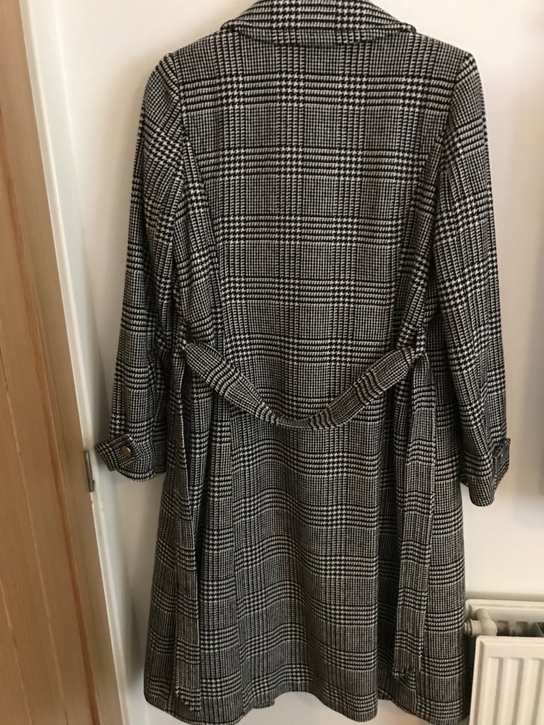 Ladies coat 