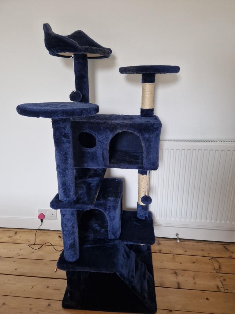 Cat tree
