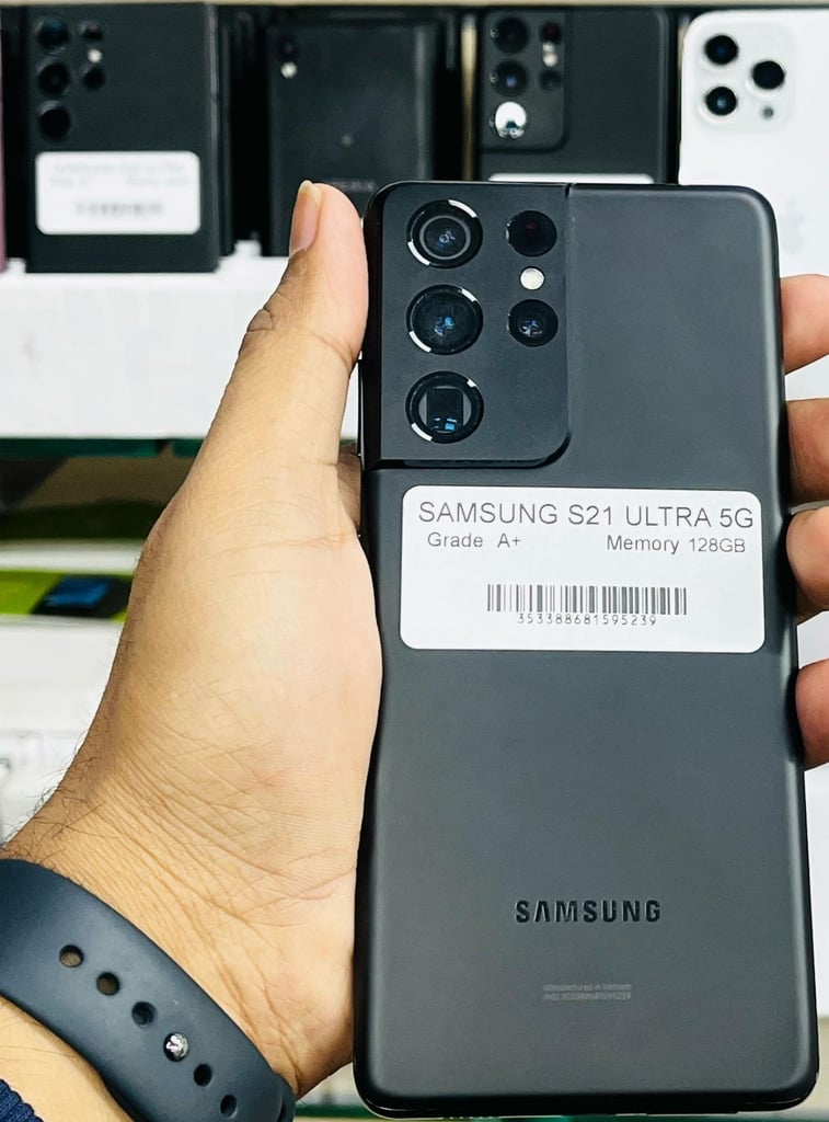 image for amsung S21 Ultra/S22 Ultra 128GB/S23 Ultre 256GB 5G Unlocked Pristine Condition PICK UP ONLY