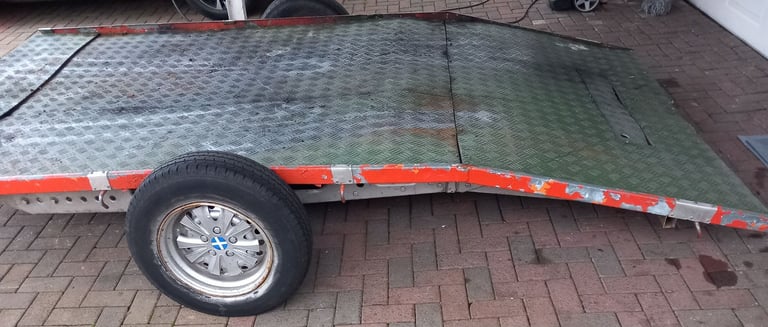 Car trailer ideal for ride on mower too