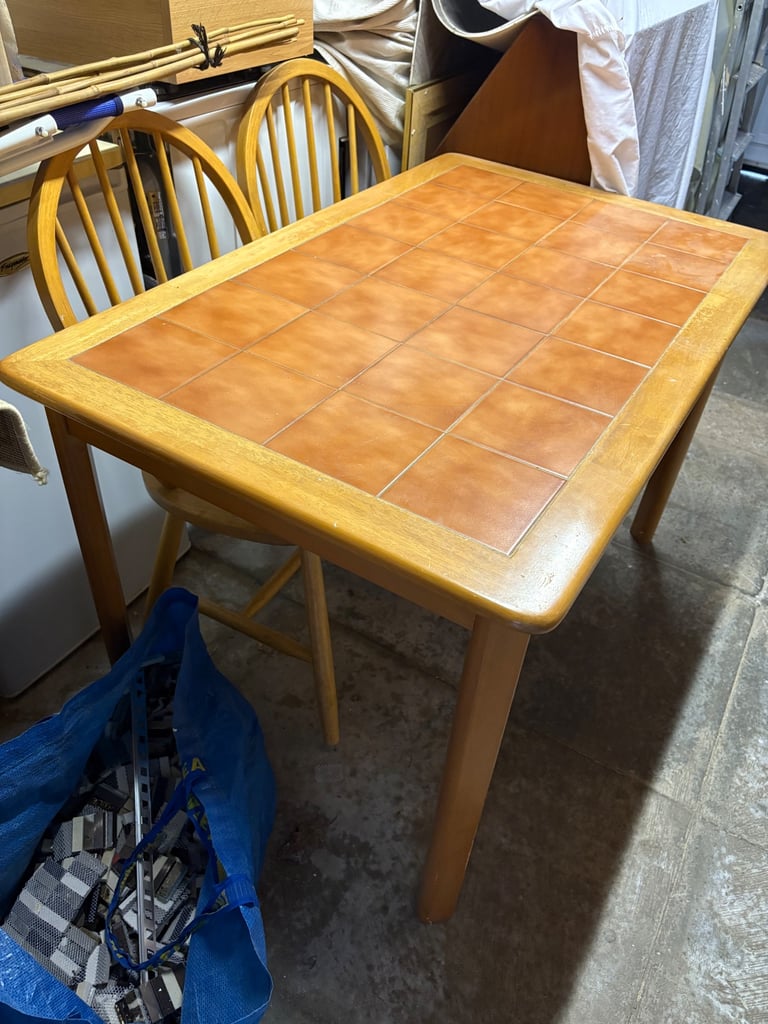 image for Kitchen table and chairs in Kidderminster 