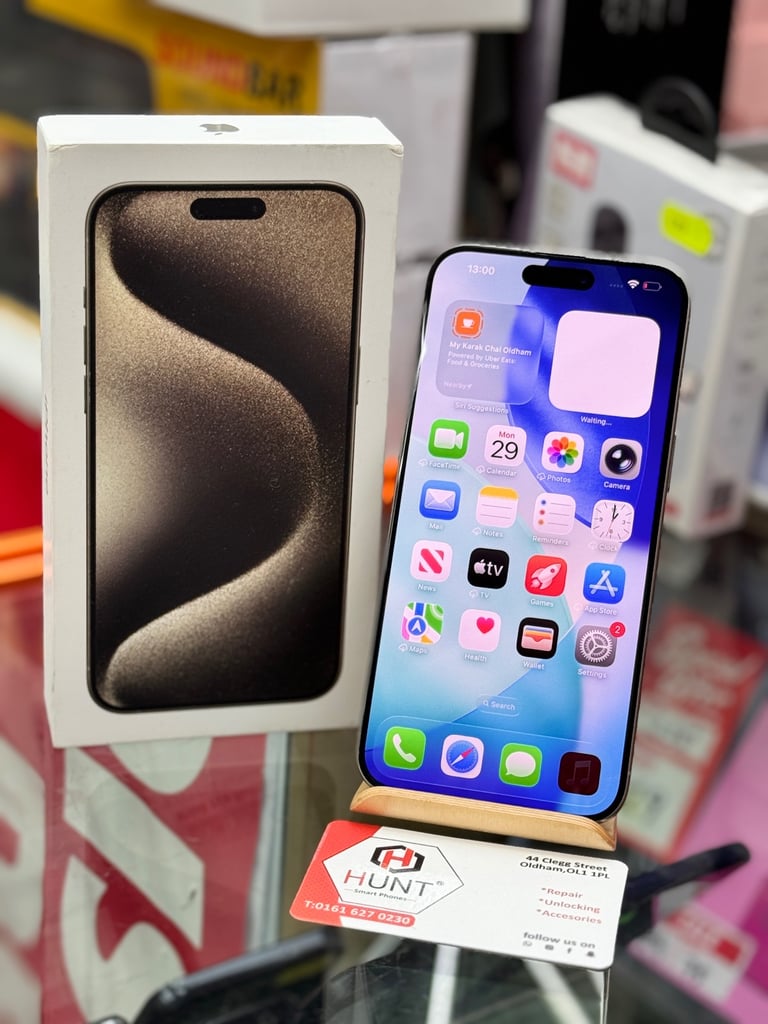 iPhone 15 Pro Max 512gb Natural Titanium Unlocked Phone in Mint condition with Shop Warranty 