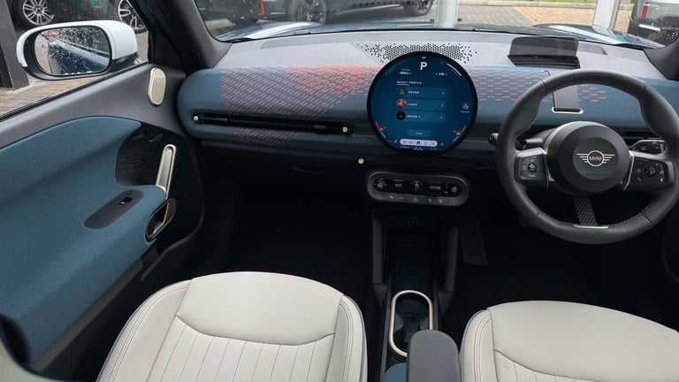  MINI Aceman 160kW SE Exclusive 54kWh 5dr Auto Hatchback Electric Automatic