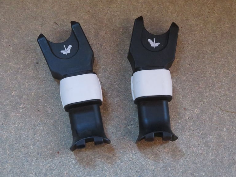 Maxi Cosi car seat adaptors to Bugaboo