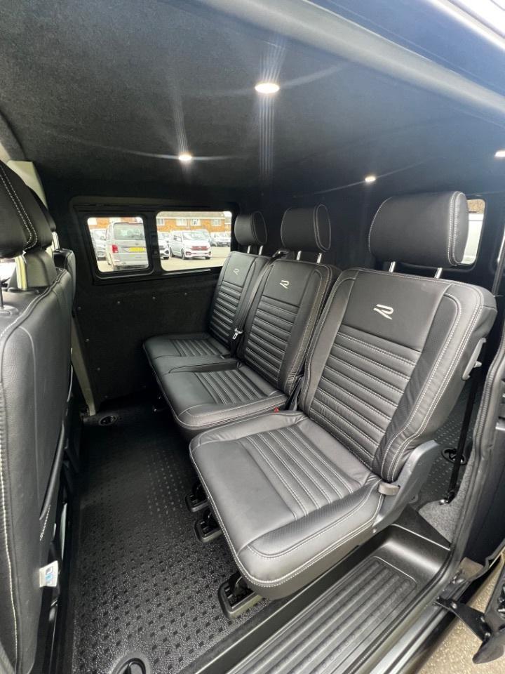 2023 Volkswagen Transporter 2.0 TDI 150 Highline combi van 5 door Combi Van 