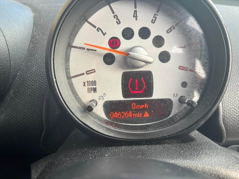 Mini, COUNTRYMAN, Hatchback, 2013, Manual, 1598 (cc), 5 doors