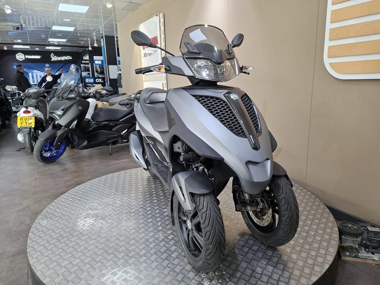 2015 Piaggio MP3 300 300 Yourban Sport LT