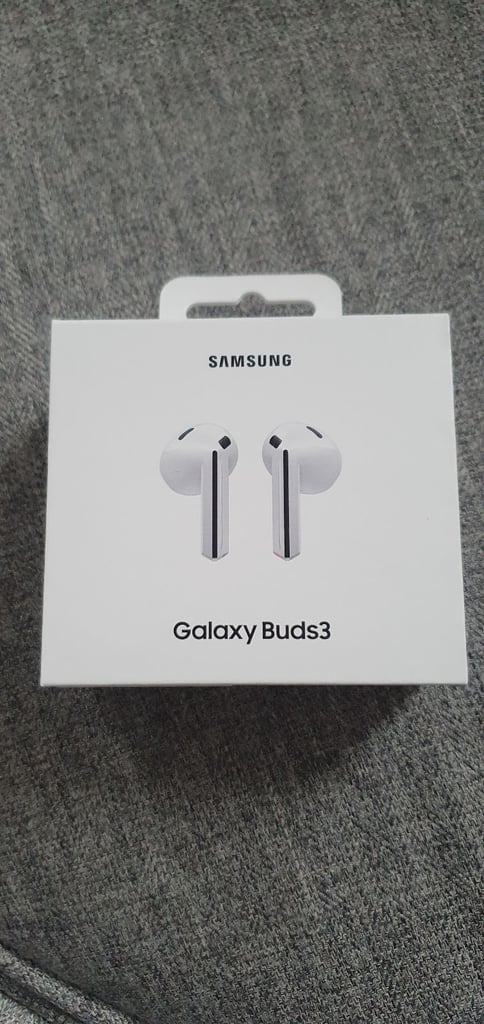 image for Samsung Galaxy Buds3 Earbuds – Brand New (SEALED) in White RRP £159.00