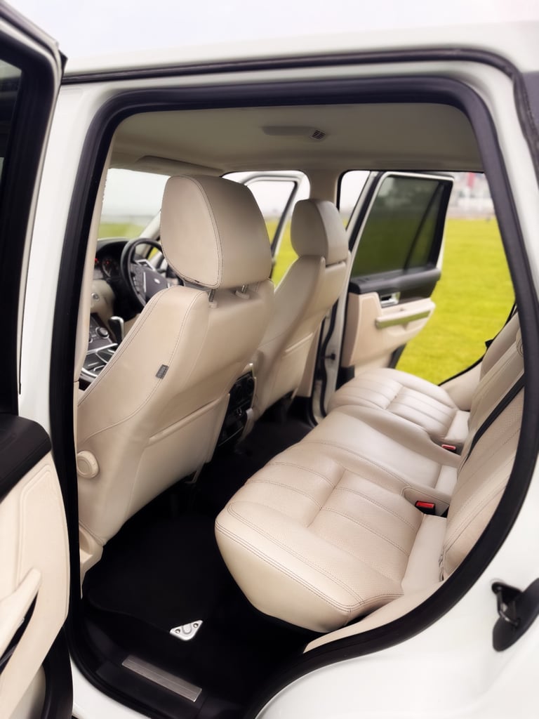 Land Rover, RANGE ROVER SPORT, Estate, 2010, Semi-Auto, 2993 (cc), 5 doors