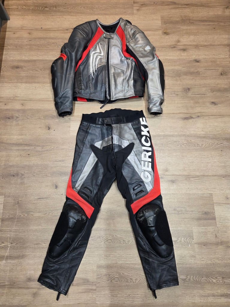 Motorcycle 2 piece leathers 