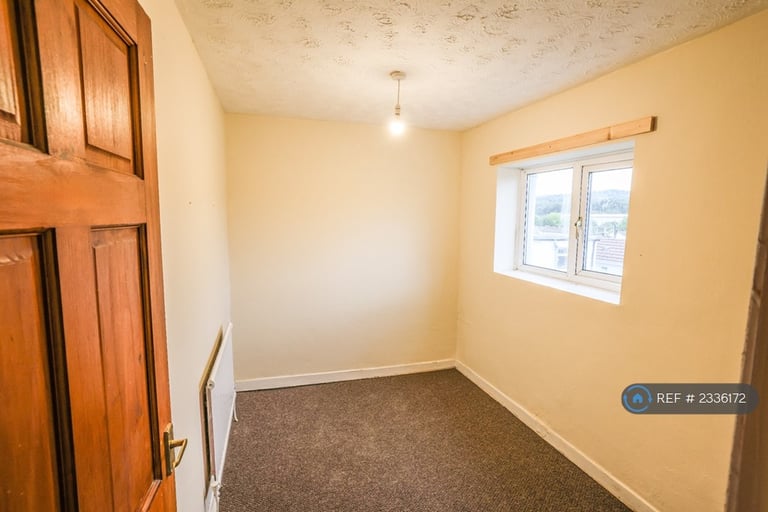 2 bedroom house in Bell Street, Aberdare, CF44 (2 bed) (#2336172)