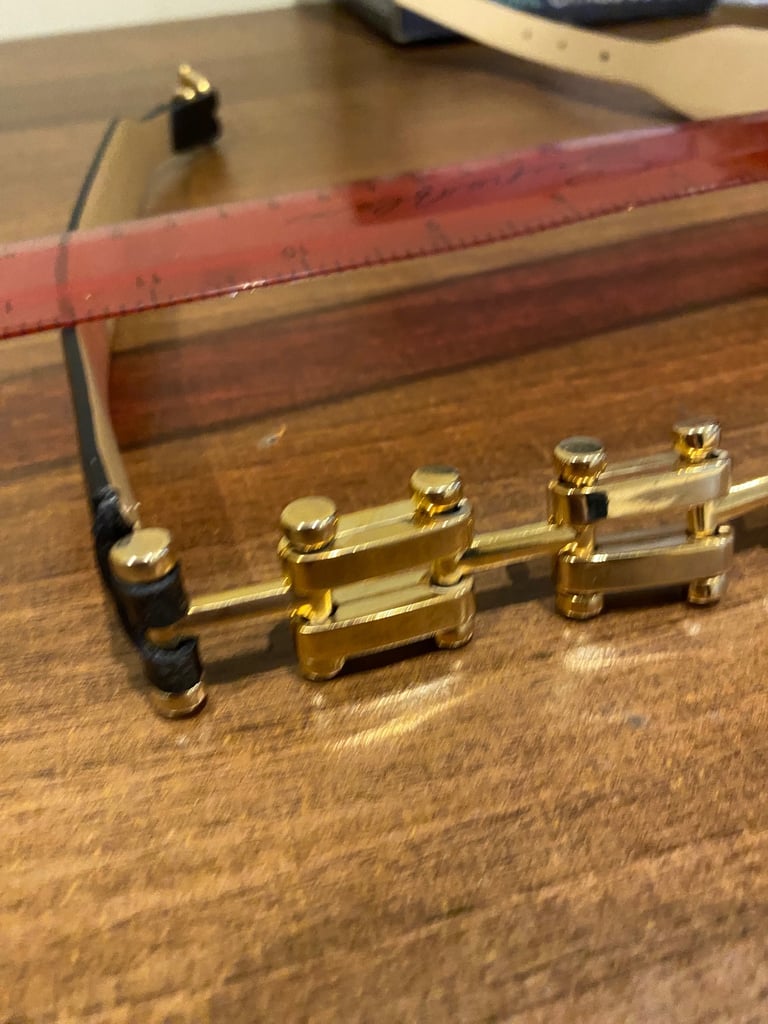 Reiss gold leather belt 