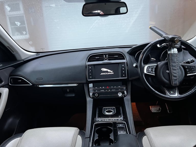 2017 17 JAGUAR F PACE R SPORT D180 2.0 AWD AUTOMATIC GREY EURO 6 180BHP