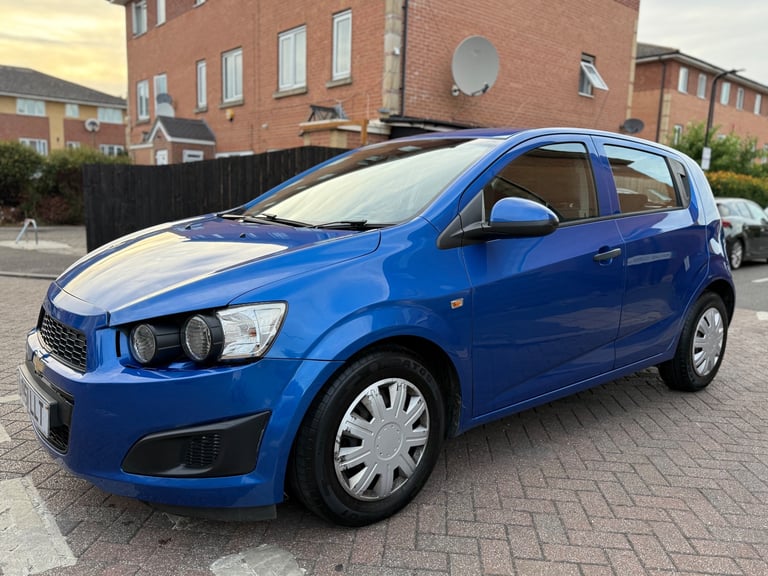 Chevrolet, AVEO, Hatchback, 2012, Manual, 1229 (cc), 5 doors