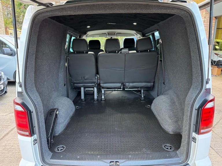 2018 VOLKSWAGEN TRANSPORTER T6 2.0 TDI 150 EDITION 5 SEAT FACTORY KOMBI DSG AUTO