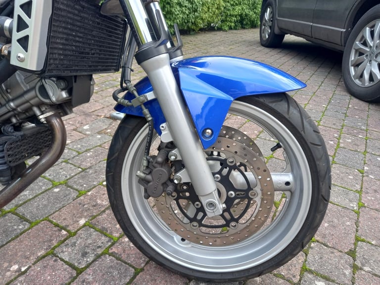 Suzuki SV650 k4 2004 19830 miles One Lady Owner