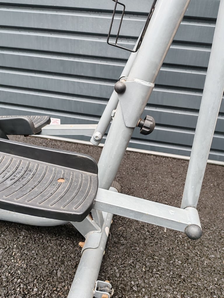 Elliptical Cross Trainer Workout Gym Equipment