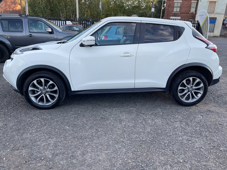 2015 Nissan Juke 1.2 DIG-T Tekna SUV 5dr Petrol Manual Euro 6 (s/s) (115 ps)