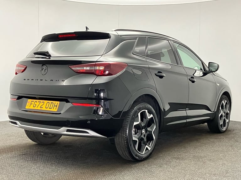 2022 Vauxhall Grandland 1.2 Turbo Ultimate 5dr Hatchback PETROL Manual