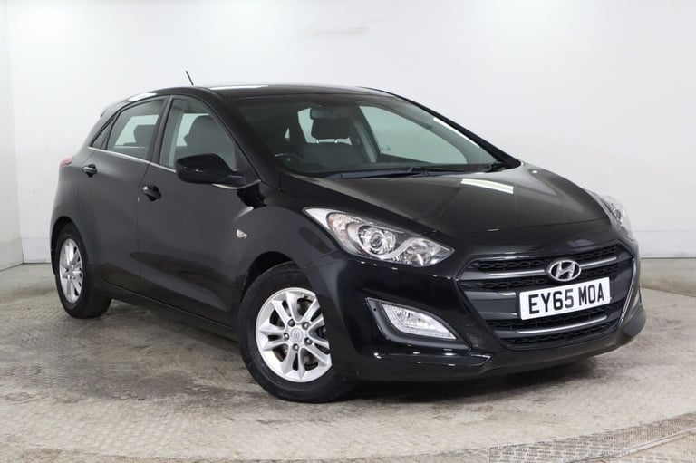 image for 2015 Hyundai i30 1.6 CRDi Blue Drive SE Hatchback 5dr Diesel Manual Euro 6 (s/s) (110 ps) Hatchba...