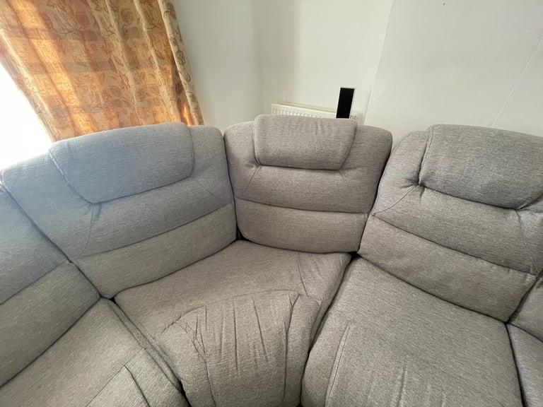 Vancouver Large Light Grey Fabric Recliner Corner Sofa Corner Sofa Recliner – Grey Fabric