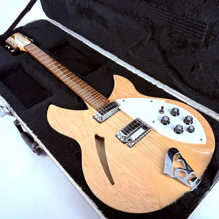 2002 Rickenbacker 330/6 - Mapleglo - Trades
