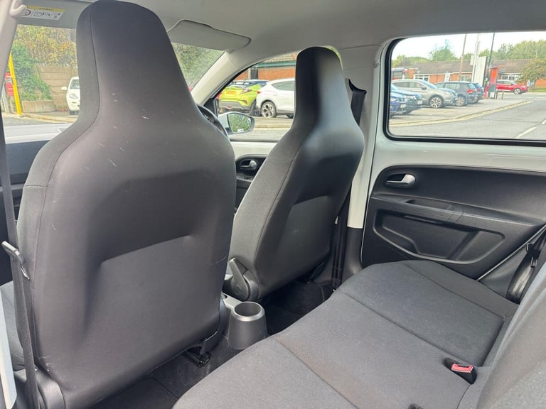 2018 Volkswagen up! 1.0 Move up! Hatchback 5dr Petrol Manual Euro 6 (s/s) (60 ps) HATCHBACK Petro...