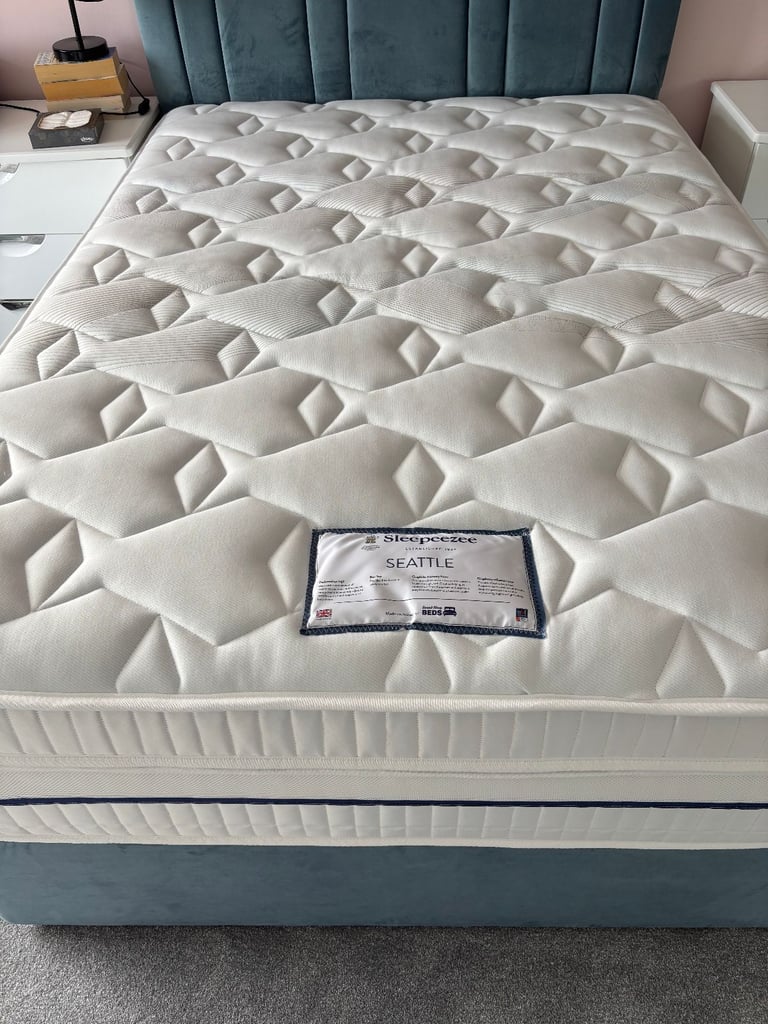 Half price new double mattress good quality