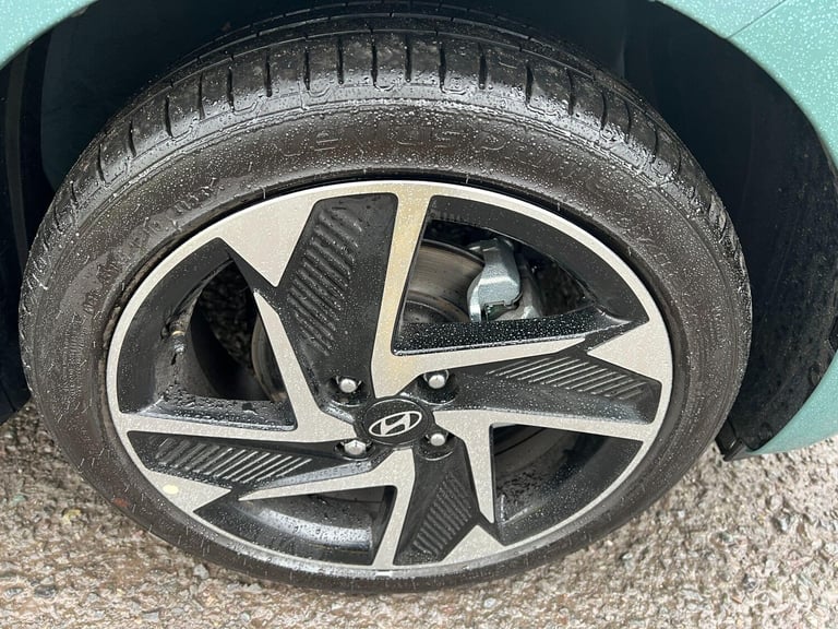 2025 Hyundai i10 1.2 Premium Auto Euro 6 (s/s) 5dr HATCHBACK Petrol Automatic