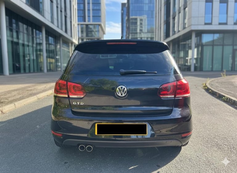 Volkswagen, GOLF, Hatchback, 2011, Semi-Auto, 1968 (cc), 5 doors
