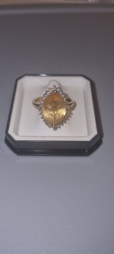 9ct Yellow Gold 0.15ct Diamond And Citrine Cluster Ring