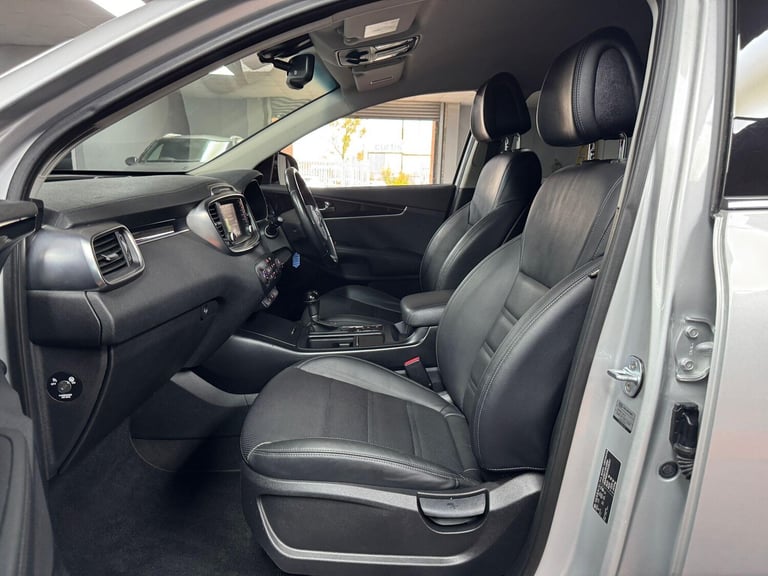 2018 Kia Sorento 2.2 CRDi KX-2 Auto AWD Euro 6 (s/s) 5dr ESTATE Diesel Automatic