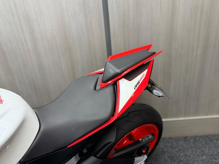 2024 74 Aprilia RS660 EXTREMA ABS - SC PROJECT SYSTEM - 713 MILES!