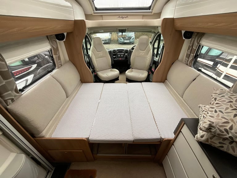 Bailey Autograph 75-2, 2017, 4 Berth, 2 Belts, Rear Fixed Bed