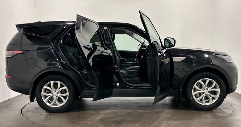 2020 Land Rover Discovery 3.0 SD V6 SE SUV 5dr Diesel Auto 4WD Euro 6 (s/s) (306 ps) ESTATE Diese...