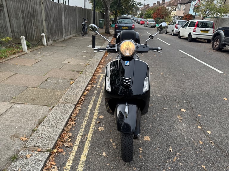 Piaggio, VESPA, GTS 2018, 278 (cc) abs black 