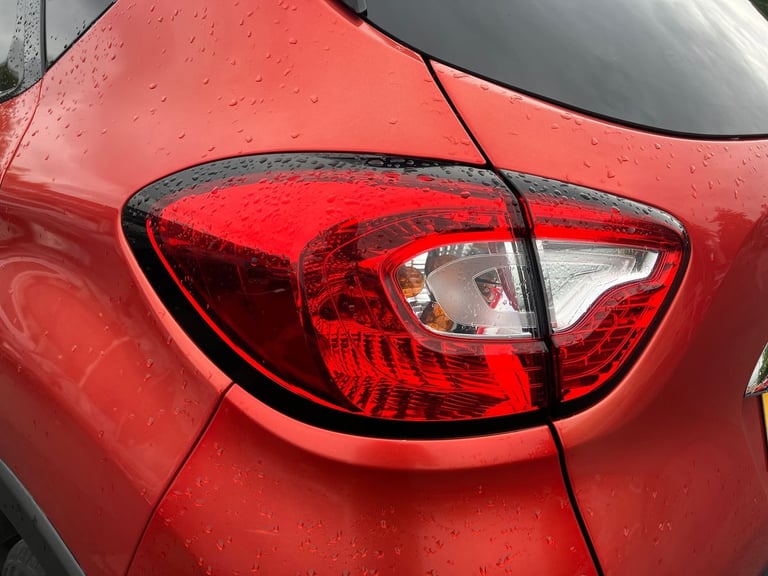 2016 Renault Captur 1.5 dCi 90 Signature Nav 5dr Hatchback DIESEL Manual