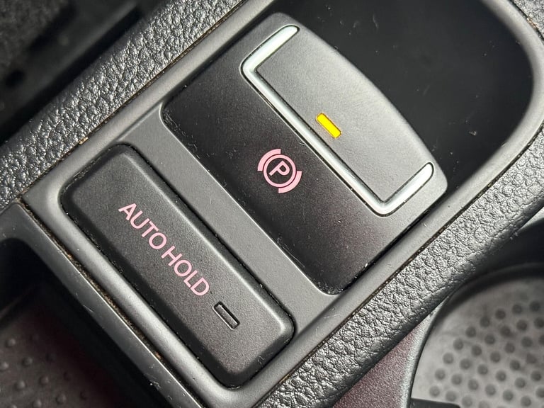 2018 Volkswagen Sharan 2.0 TDI SE Nav DSG Euro 6 (s/s) 5dr MPV Diesel Automatic