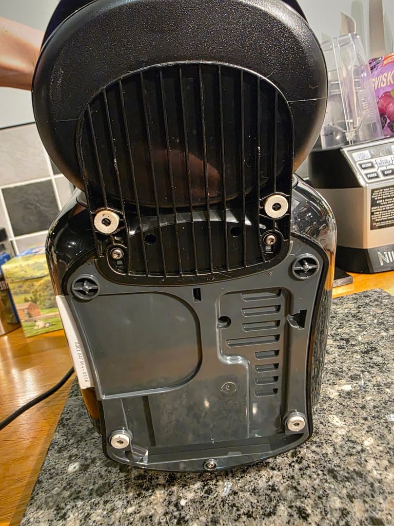 Bosch Tassimo Vivy 2 black Coffee Pod Machine. Auto Hot Drink Chocolate expresso Latte Barista maker