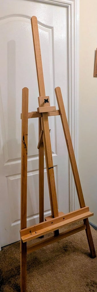 Easel - forward style from Hobbycraft 