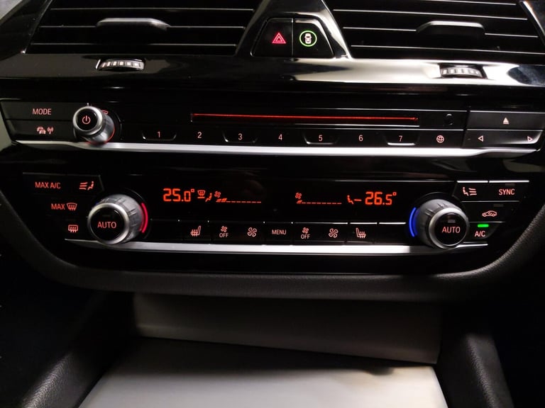 2018 BMW 5 Series 520d SE 4dr Auto SALOON DIESEL Automatic