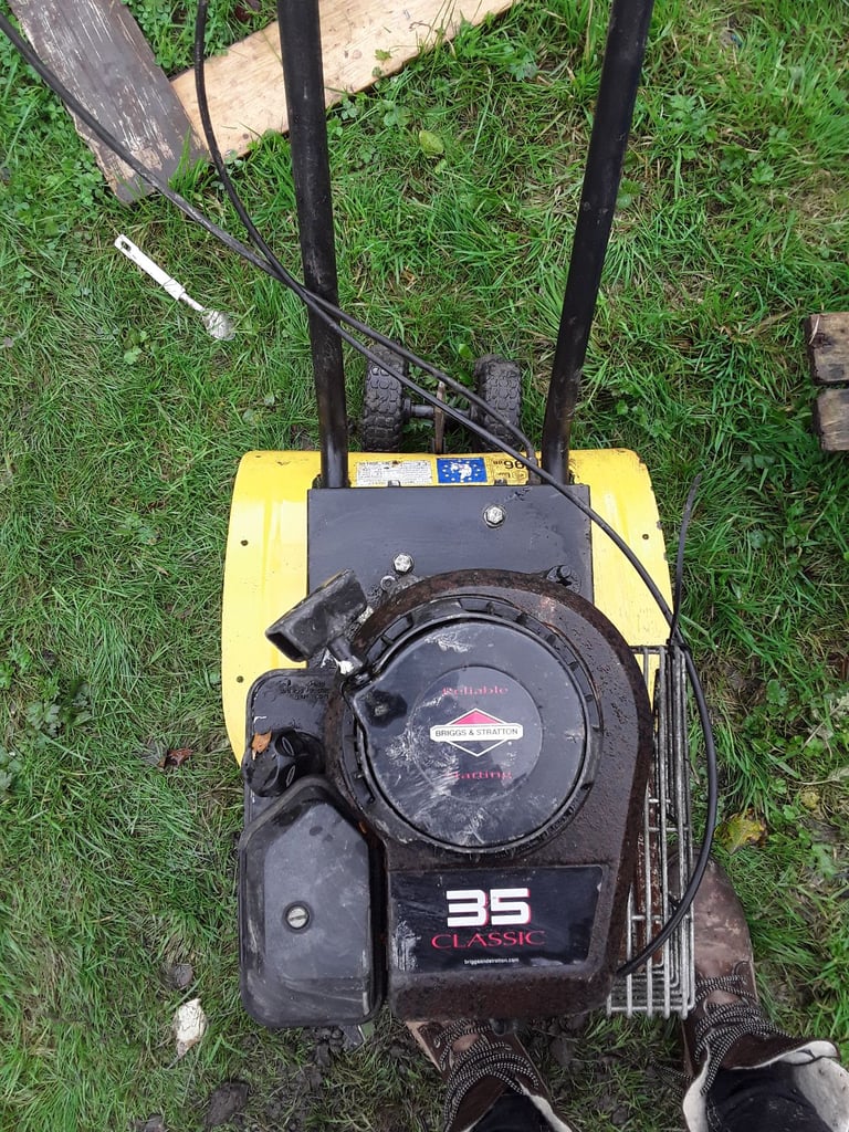 Rotovator tiller cultivator 
