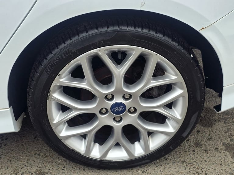 2016 Ford Focus 1.0 EcoBoost 125 Zetec S 5dr Auto HATCHBACK PETROL Automatic