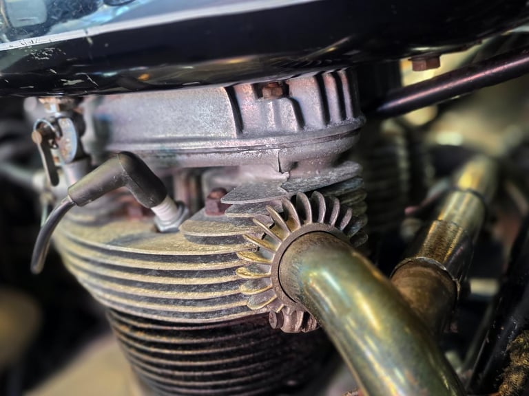 1969 BSA THUNDERBOLT 650 GARRARD WATSONIAN SIDECAR BARN FIND