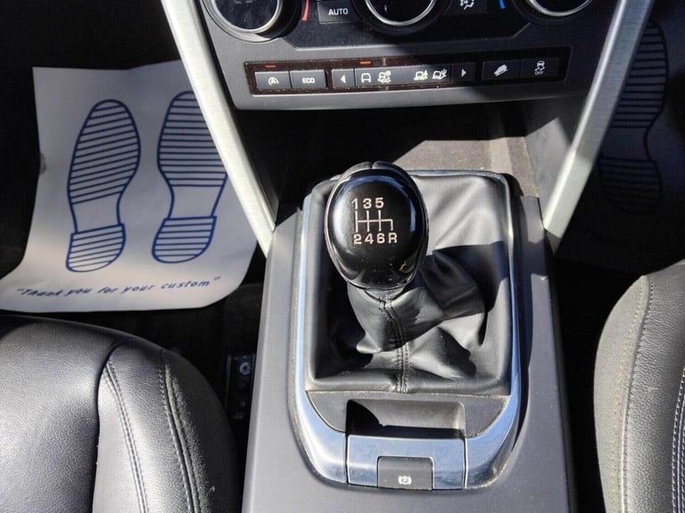 LAND ROVER DISCOVERY SPORT 2.0 TD4 SE Tech Grey Manual Diesel 2015