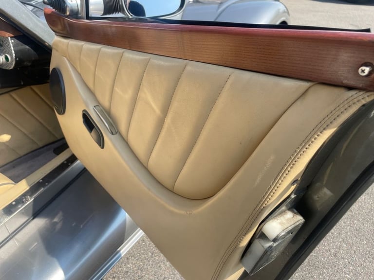 2003 52 MORGAN AERO 4.4 AERO 8 2-SEAT 2D 282 BHP