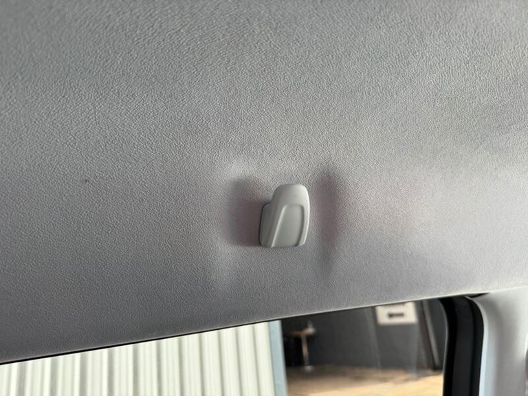 Peugeot 2008 1.2 PureTech Allure SUV 5dr Petrol Manual Euro 6 (82 ps)