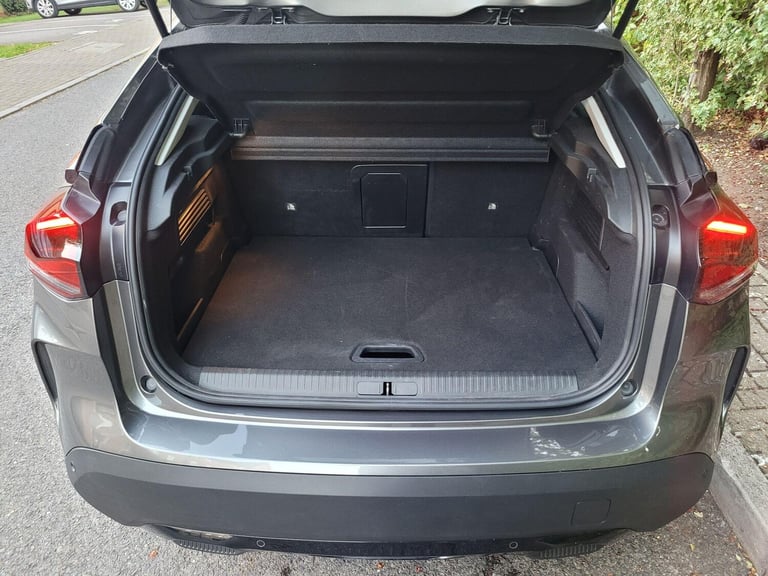 2024 Citroen C4 1.2 PureTech MAX Hatchback 5dr Petrol EAT8 Euro 6 (s/s) (130 ps) HATCHBACK Petrol...